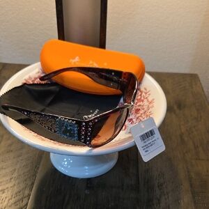 Montana West Brown Sunglasses with Orange Case